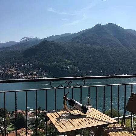Holiday home Casa Belvedere Moltrasio